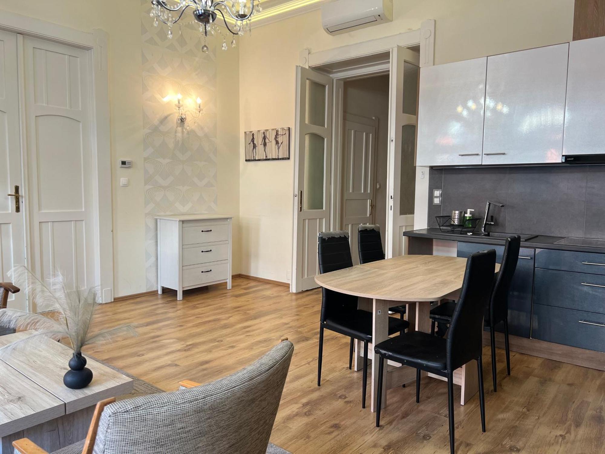 P9 By Small Home Budapeste Exterior foto